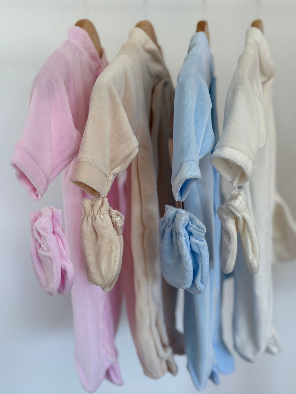 Coffret Premiers Rêves – Gigoteuse, Pyjama, Doudou & Tétine