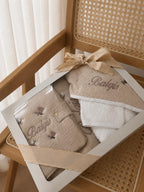 Coffret Mon Premier Rituel – Cape de bain, Carnet, Trousse & Brosse